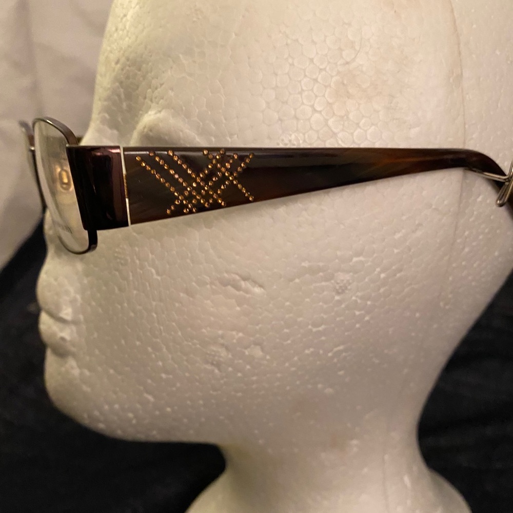 Glasses - Picture 2 of 4